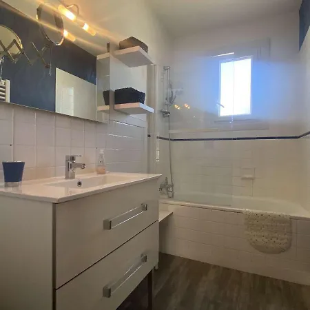 Nyaraló Maison Pour 6 Avec Jardin Et Animaux Admis A - Fr-1-246a-183